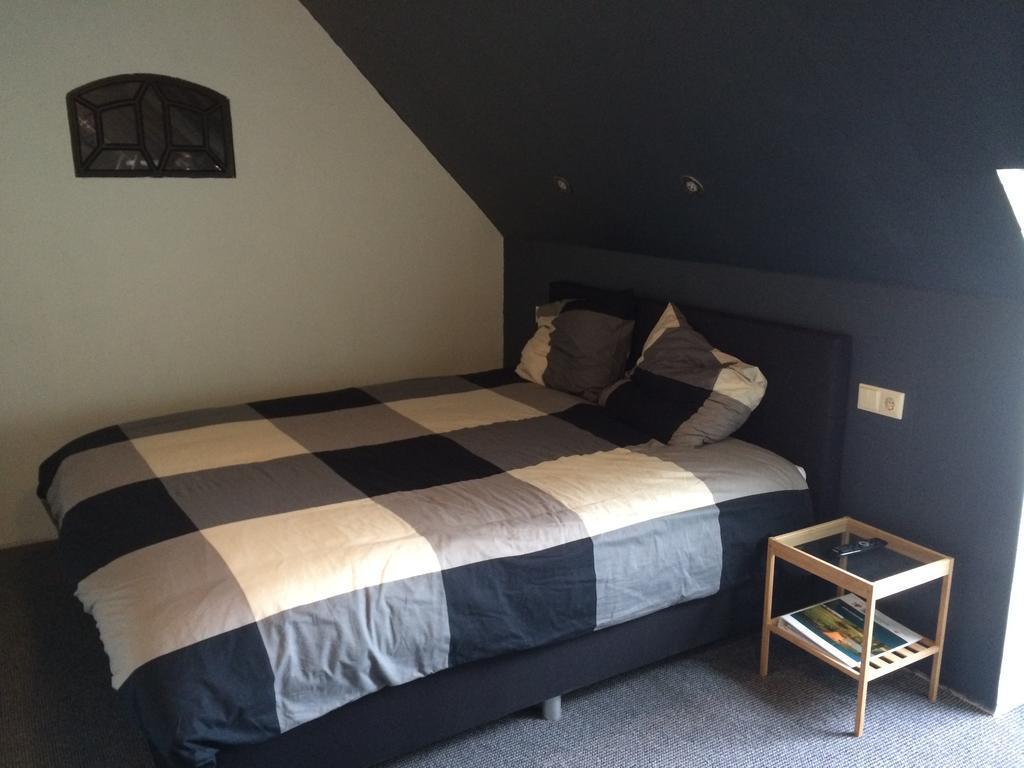 Bed and Breakfast Slaopen En Stoet Anderen Pokój zdjęcie